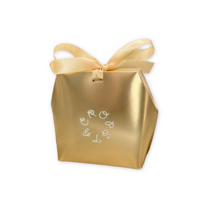 + Additional gift wrapping (without contents)